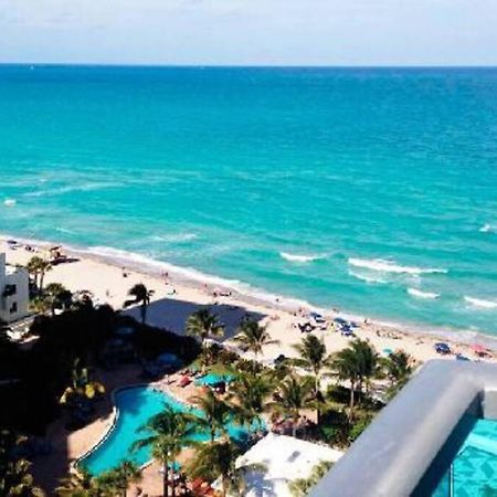 Beautiful Penthouse Condo With Stunning Views Of Both Ocean And City ฮอลลีวูด ภายนอก รูปภาพ